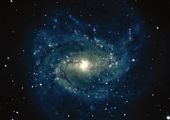 m83.jpg
